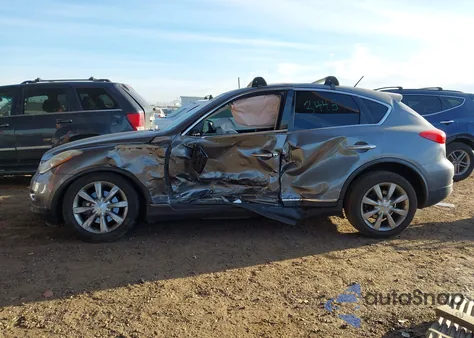 2011 Infiniti Ex35 Journey z USA, uszkodzony, nr VIN JN1AJ0HP5BM801556